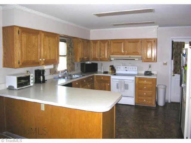 1128 Sandy Cross Road Reidsville, NC 27320 - Photo 4 of 9 Other. Kitchen