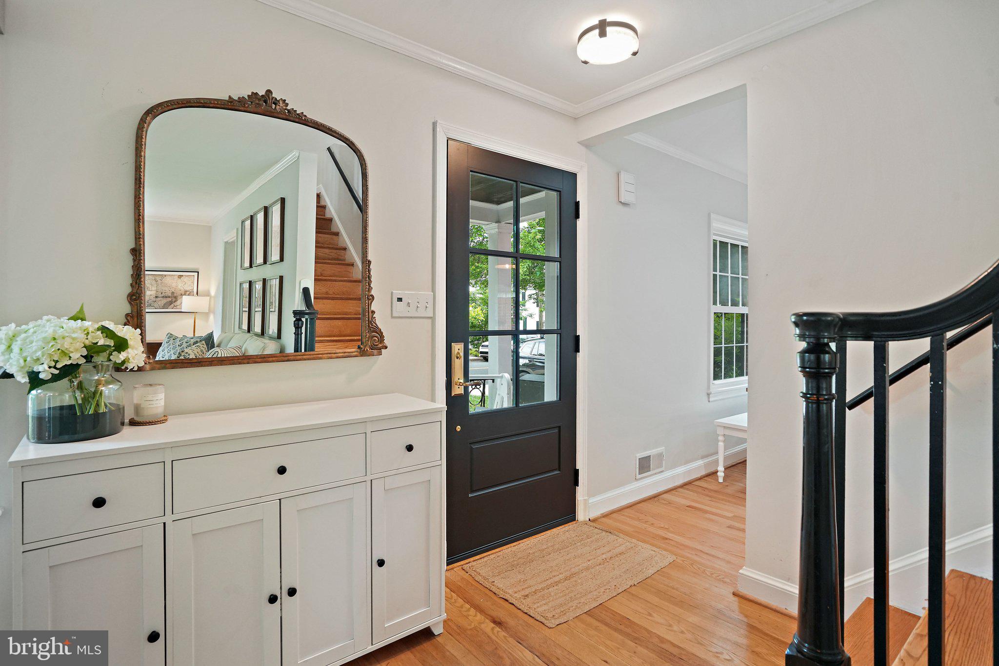 3305 Chestnut Street Northwest Washington, DC 20015 - Photo 4 of 34 3305 Chestnut S NW