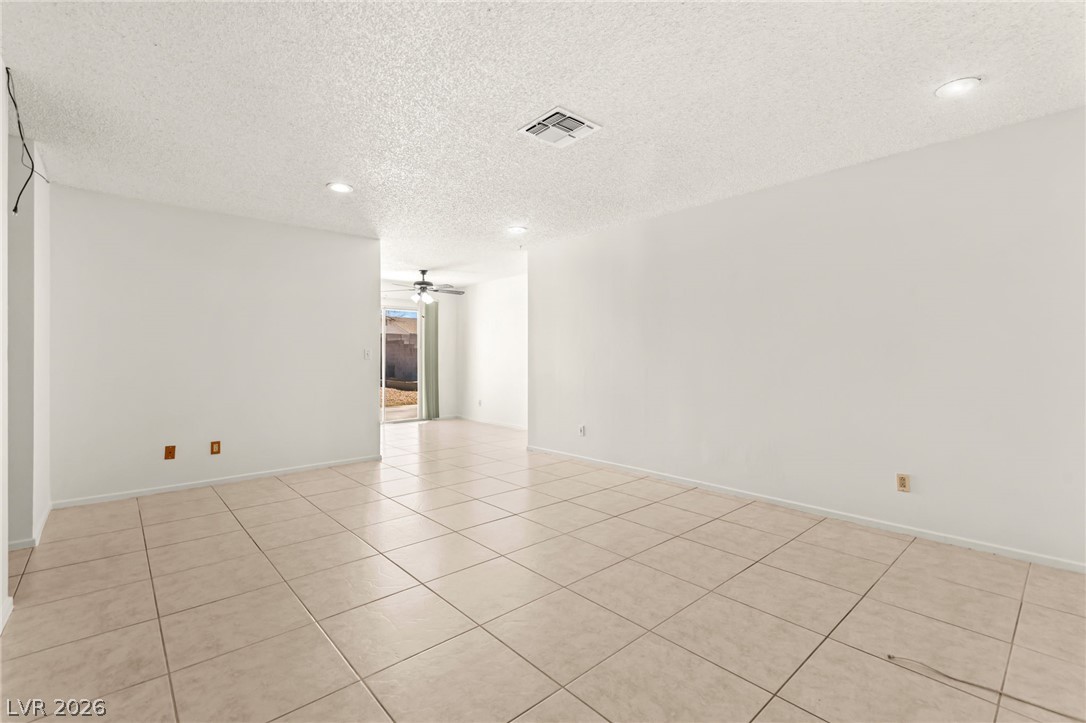 3686 Longfellow Street Las Vegas, NV 89115 - Photo 7 of 44 Gallery Image 7