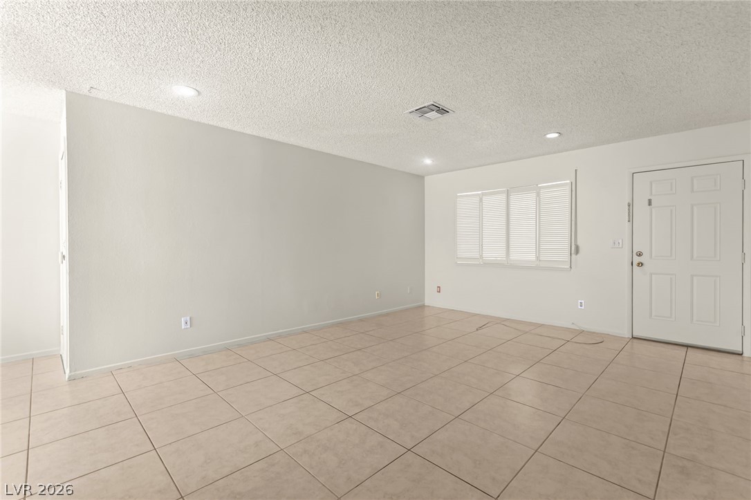 3686 Longfellow Street Las Vegas, NV 89115 - Photo 8 of 44 Gallery Image 8