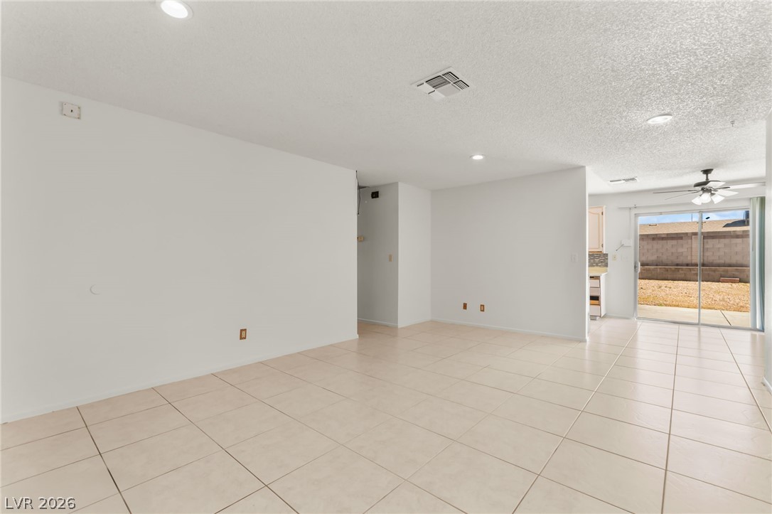 3686 Longfellow Street Las Vegas, NV 89115 - Photo 10 of 44 Gallery Image 10