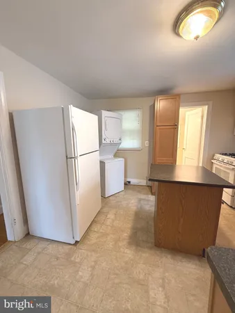 $2,450 | 422 Dunmore Street, Fredericksburg, VA 22401