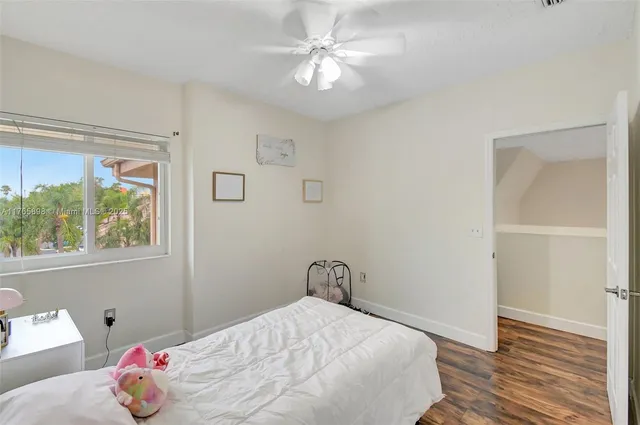 a view of a workspace with furniture