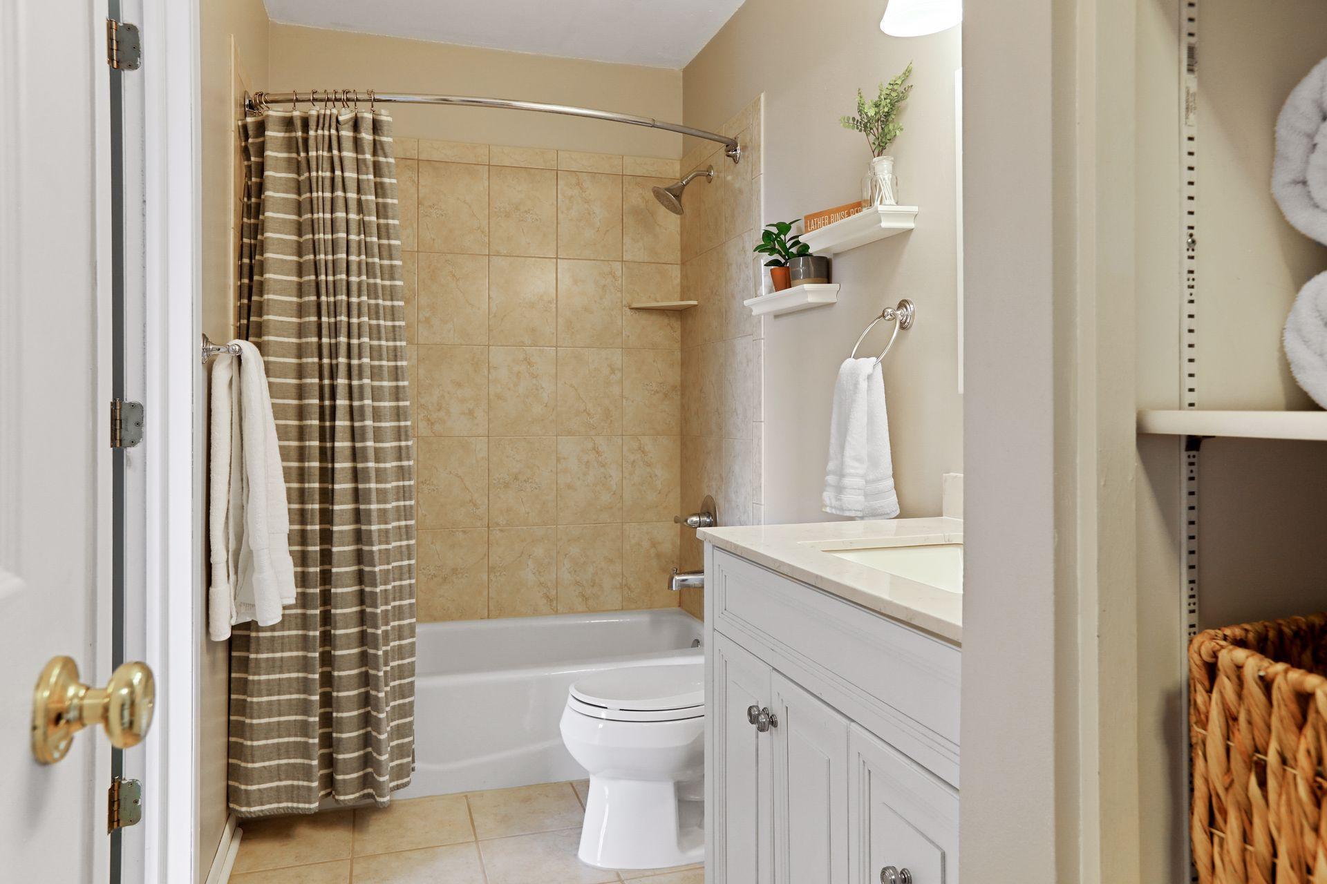 9046 B Neill Lake Road Eden Prairie, MN 55347 - Photo 27 of 35 Gallery Image 27