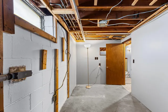 $285,000 | 10964 Magnolia Street Northwest, Coon Rapids, MN 55448