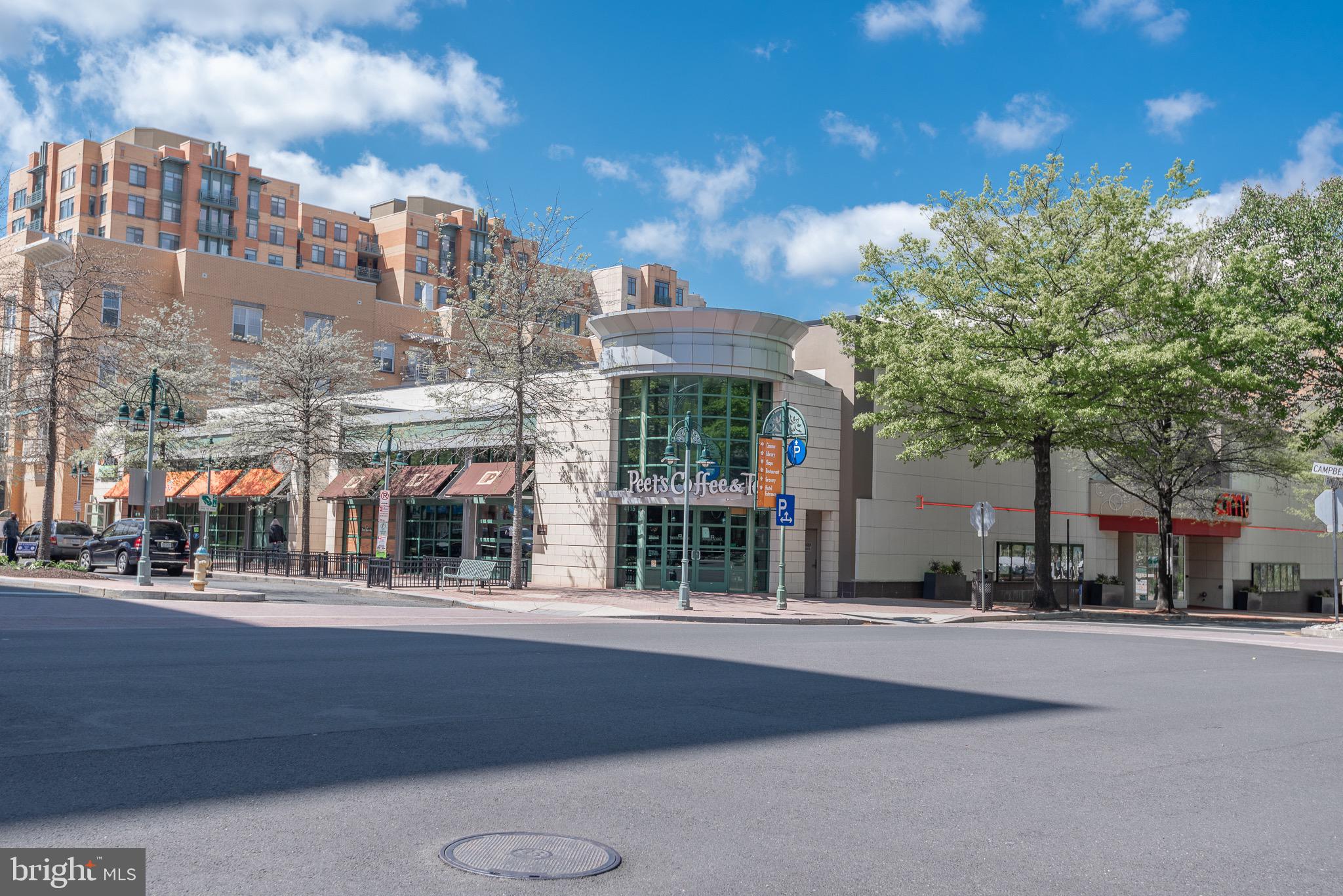 3310 Wyndham Circle, Unit 314 Alexandria, VA 22302 - Photo 30 of 31 a city view
