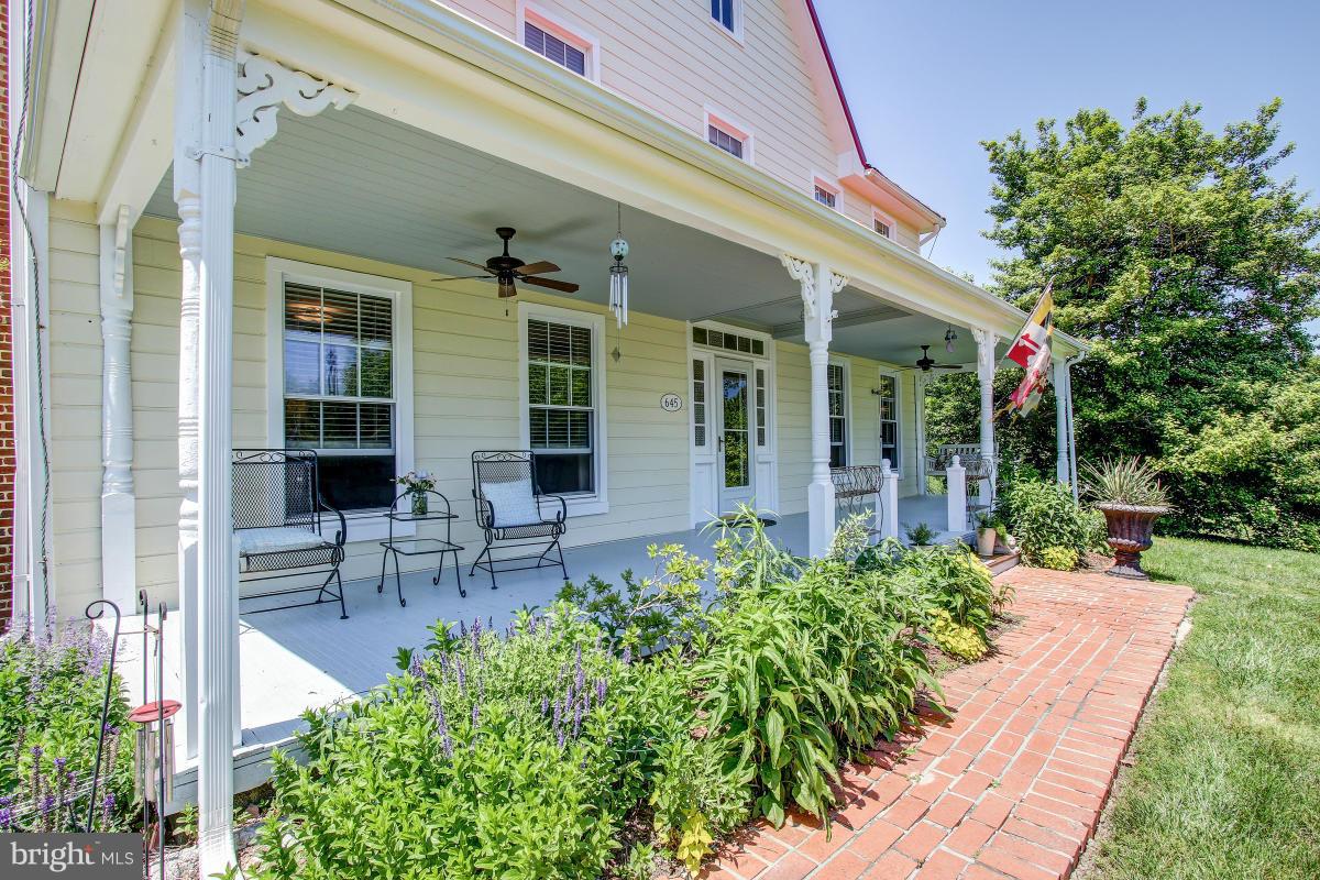 645 Fairhaven Road Tracys Landing, MD 20779 - Photo 3 of 30 Exterior (Front)