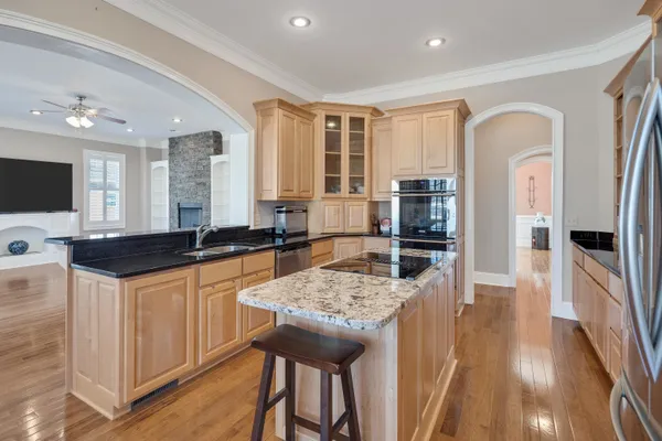 $579,900 | 115 Meadowbrook Drive, Bolivar, TN 38008