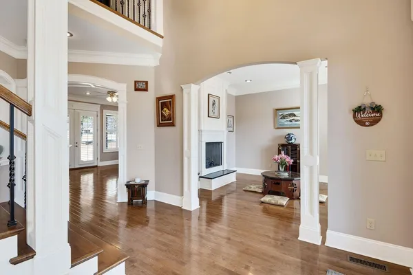 $579,900 | 115 Meadowbrook Drive, Bolivar, TN 38008