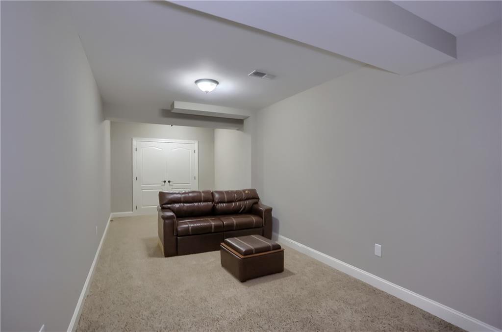 200 Longbow Lane Mars, PA 16046 - Photo 46 of 50