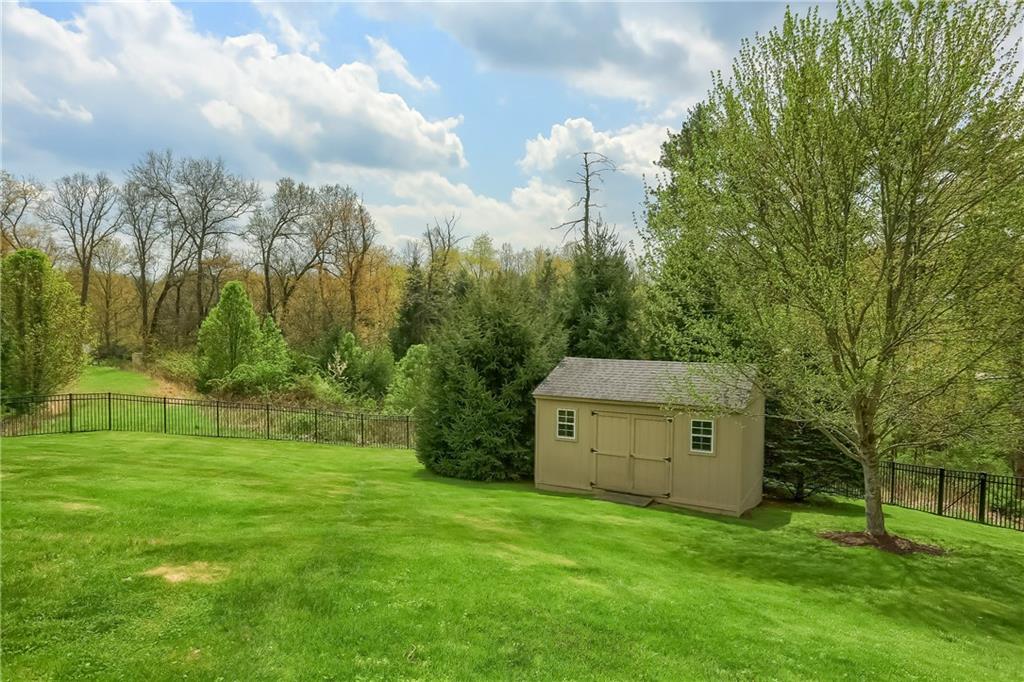 200 Longbow Lane Mars, PA 16046 - Photo 7 of 50