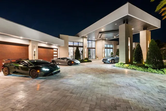 $12,990,000 | 4041 Country Club Lane, Fort Lauderdale, FL 33308