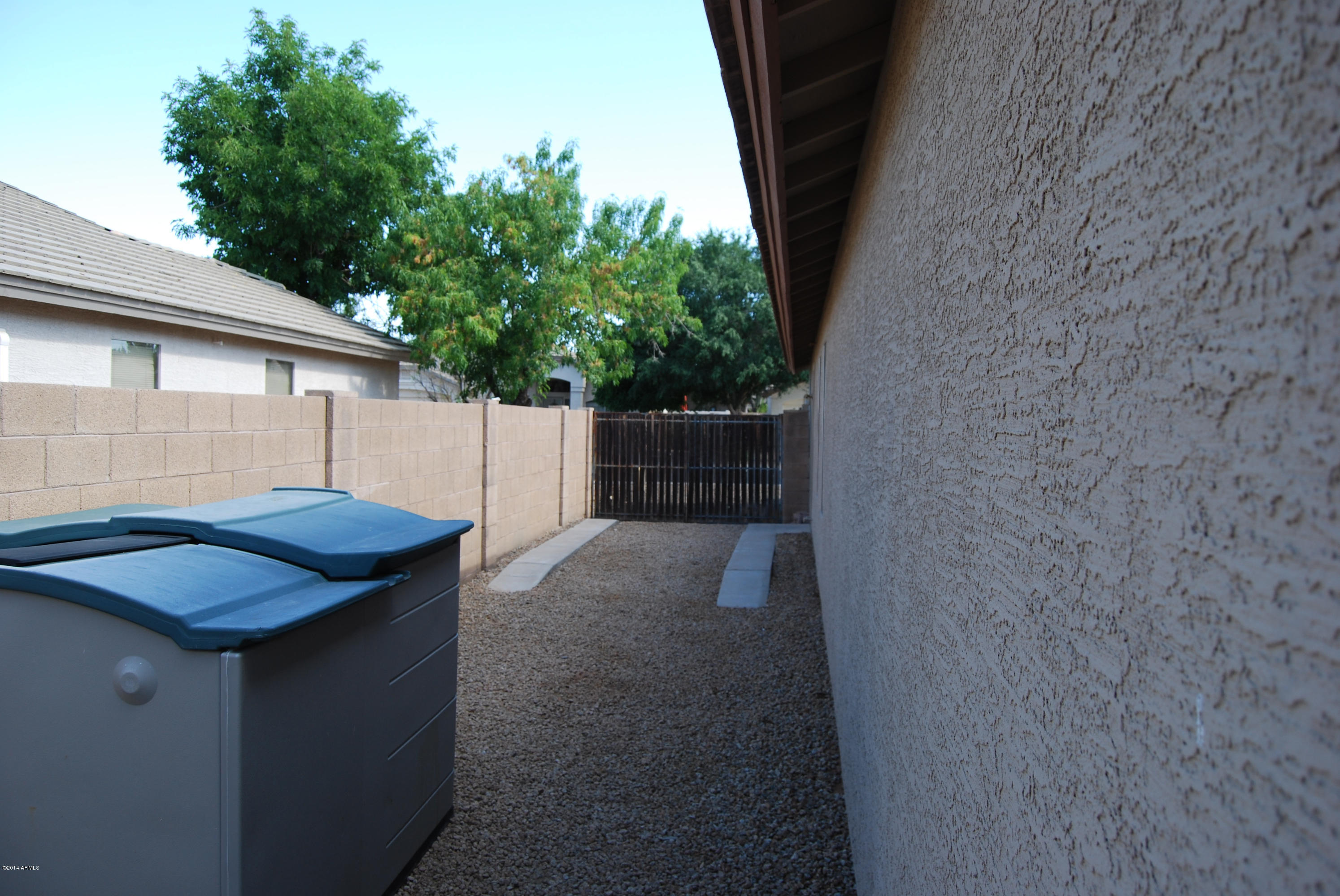 2093 East Willow Wick Road Gilbert, AZ 85296 - Photo 23 of 25 DSC_0686