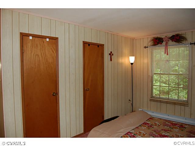 2937 New Hope Road Powhatan, VA 23139 - Photo 8 of 12 Master Bedroom - Two closets in master bedroom