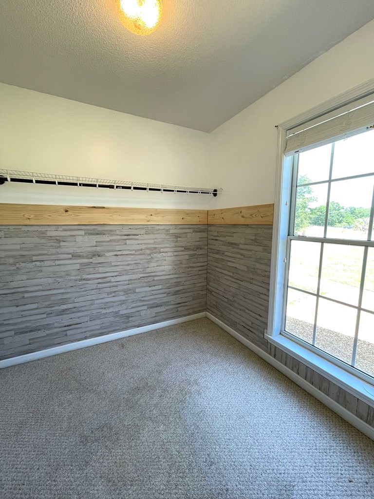 1592 Iris Road Dothan, AL 36301 - Photo 28 of 55 Master walk in closet
