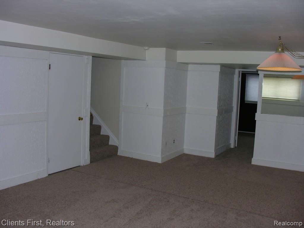 7615 Kingsbridge Road Canton, MI 48187 - Photo 31 of 49 Kingsbridge 042.jpg