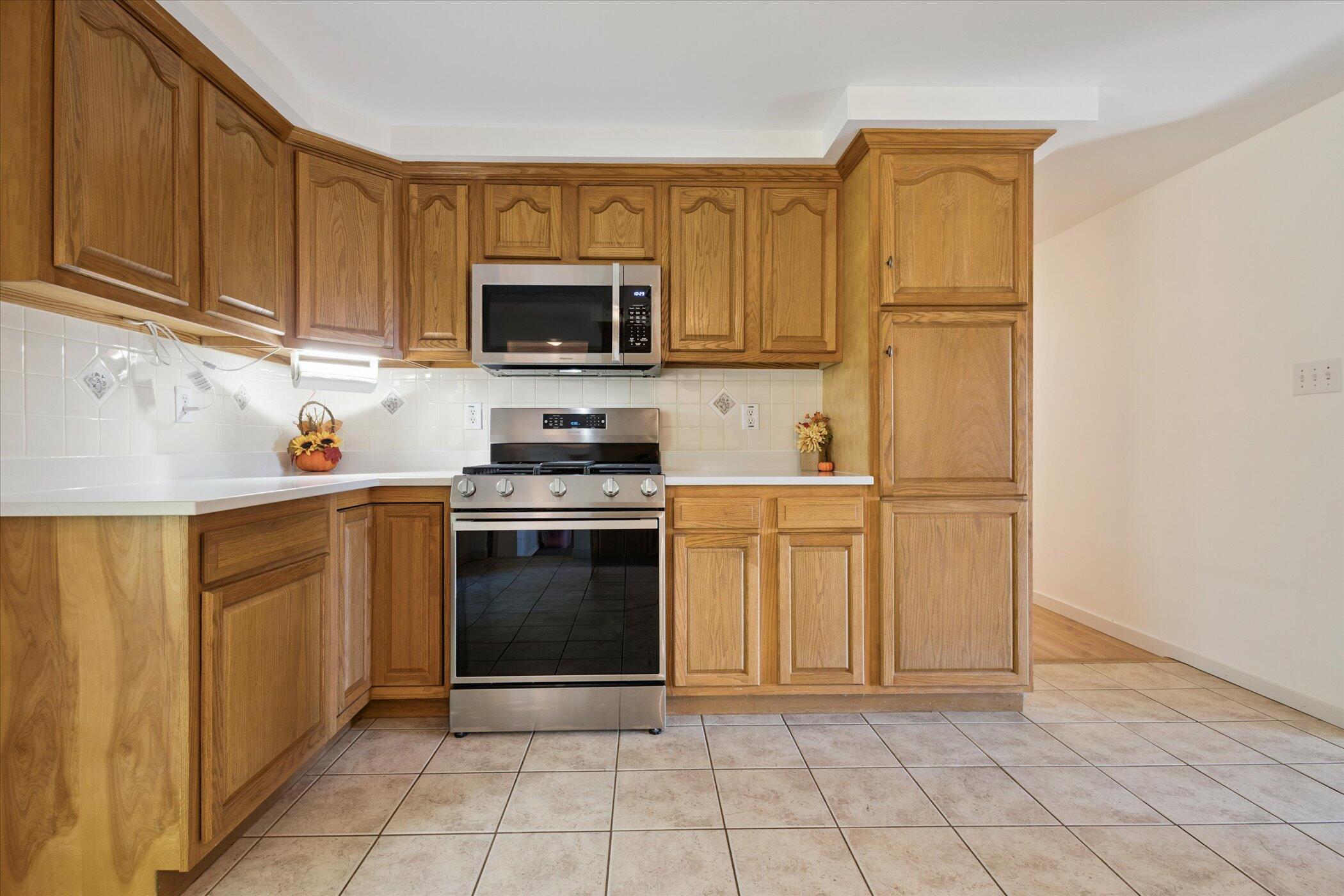 69054 Brady Road Edwardsburg, MI 49112 - Photo 11 of 38 12-69054-Brady-Rd-Edwardsburg-MI-49112-W