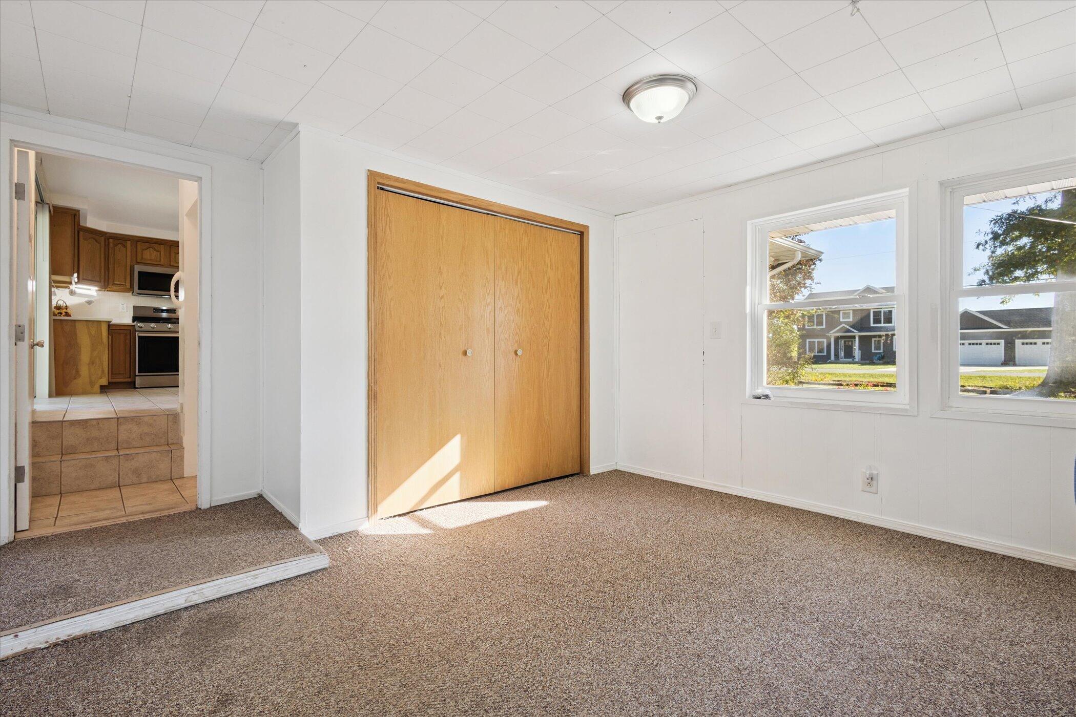 69054 Brady Road Edwardsburg, MI 49112 - Photo 14 of 38 15-69054-Brady-Rd-Edwardsburg-MI-49112-W