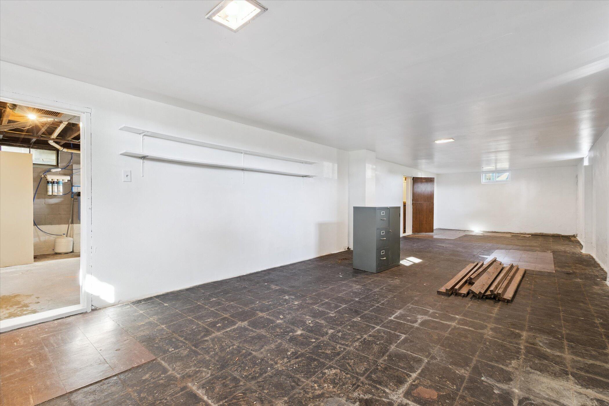 69054 Brady Road Edwardsburg, MI 49112 - Photo 25 of 38 26-69054-Brady-Rd-Edwardsburg-MI-49112-W