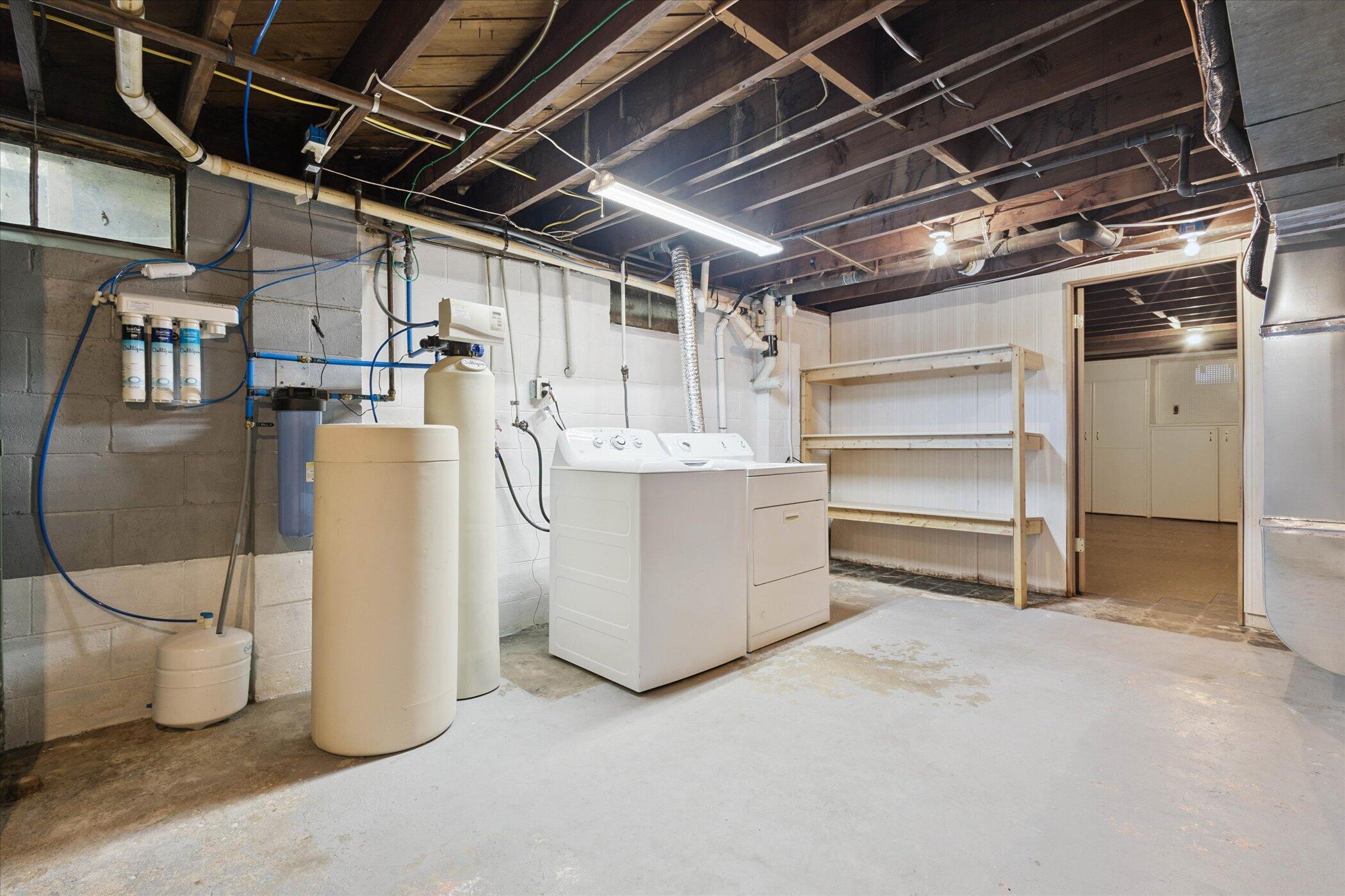 69054 Brady Road Edwardsburg, MI 49112 - Photo 28 of 38 29-69054-Brady-Rd-Edwardsburg-MI-49112-W