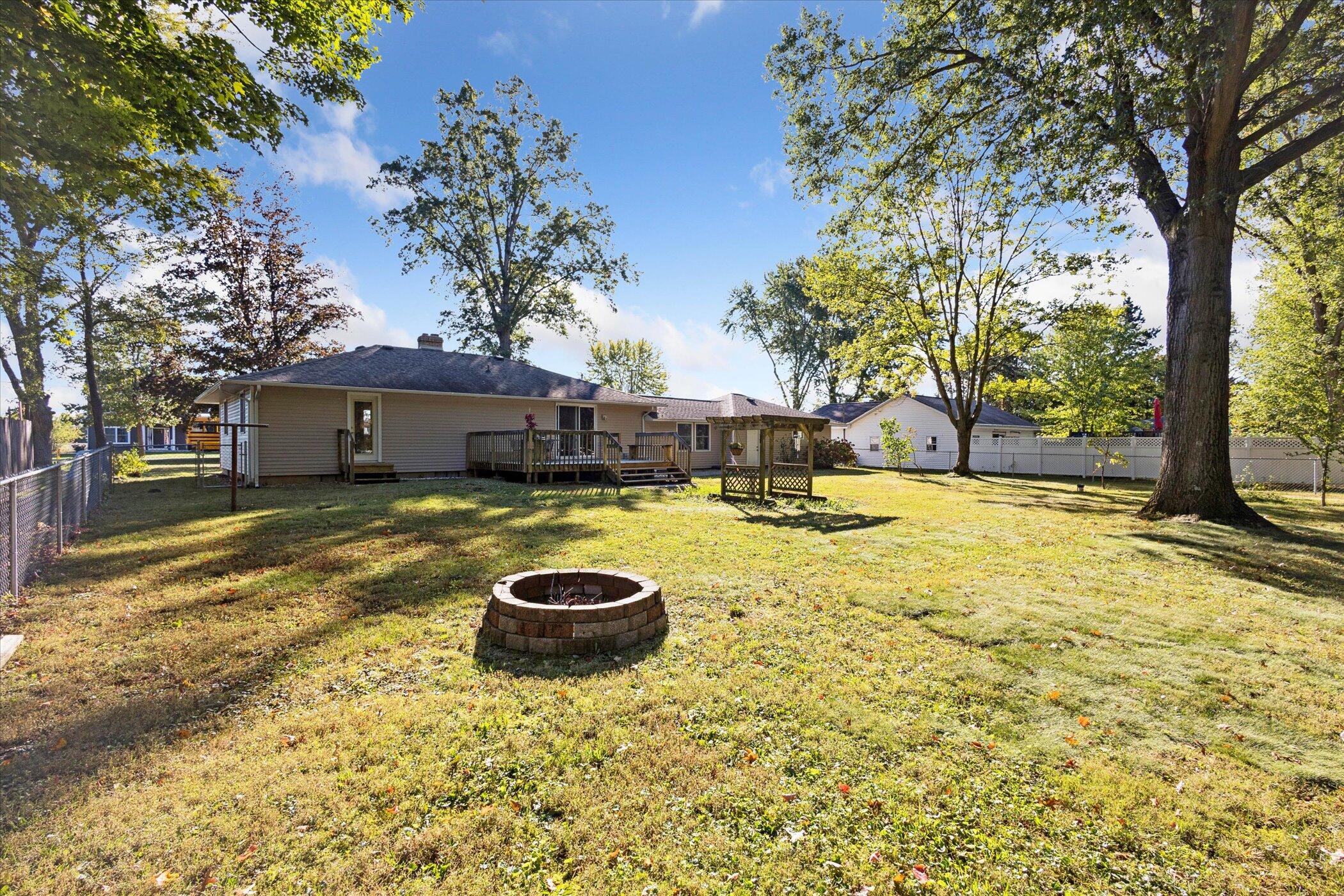 69054 Brady Road Edwardsburg, MI 49112 - Photo 33 of 38 34-69054-Brady-Rd-Edwardsburg-MI-49112-W