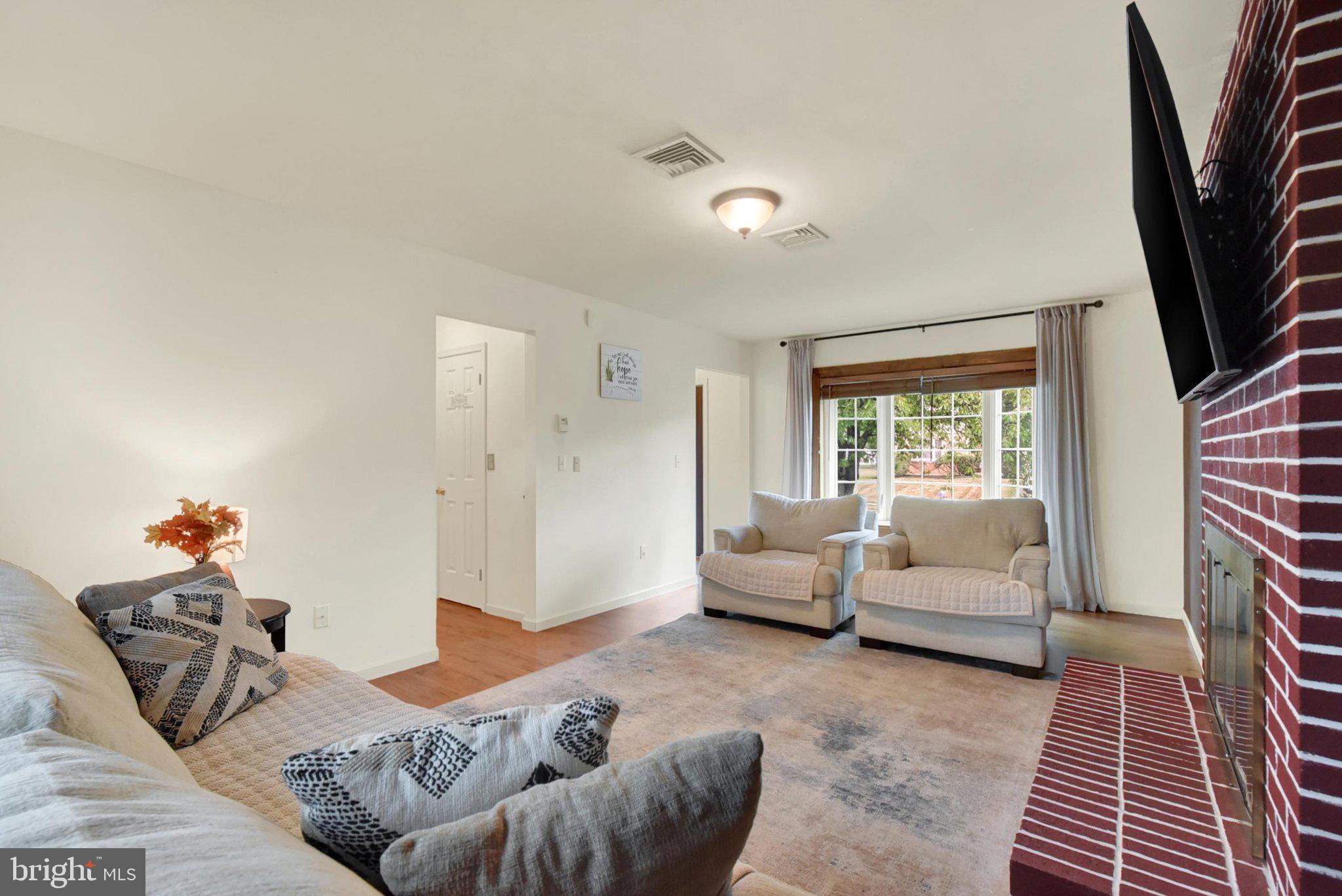 2009 Deer Path Road Harrisburg, PA 17110 - Photo 14 of 40 Gallery Image 14