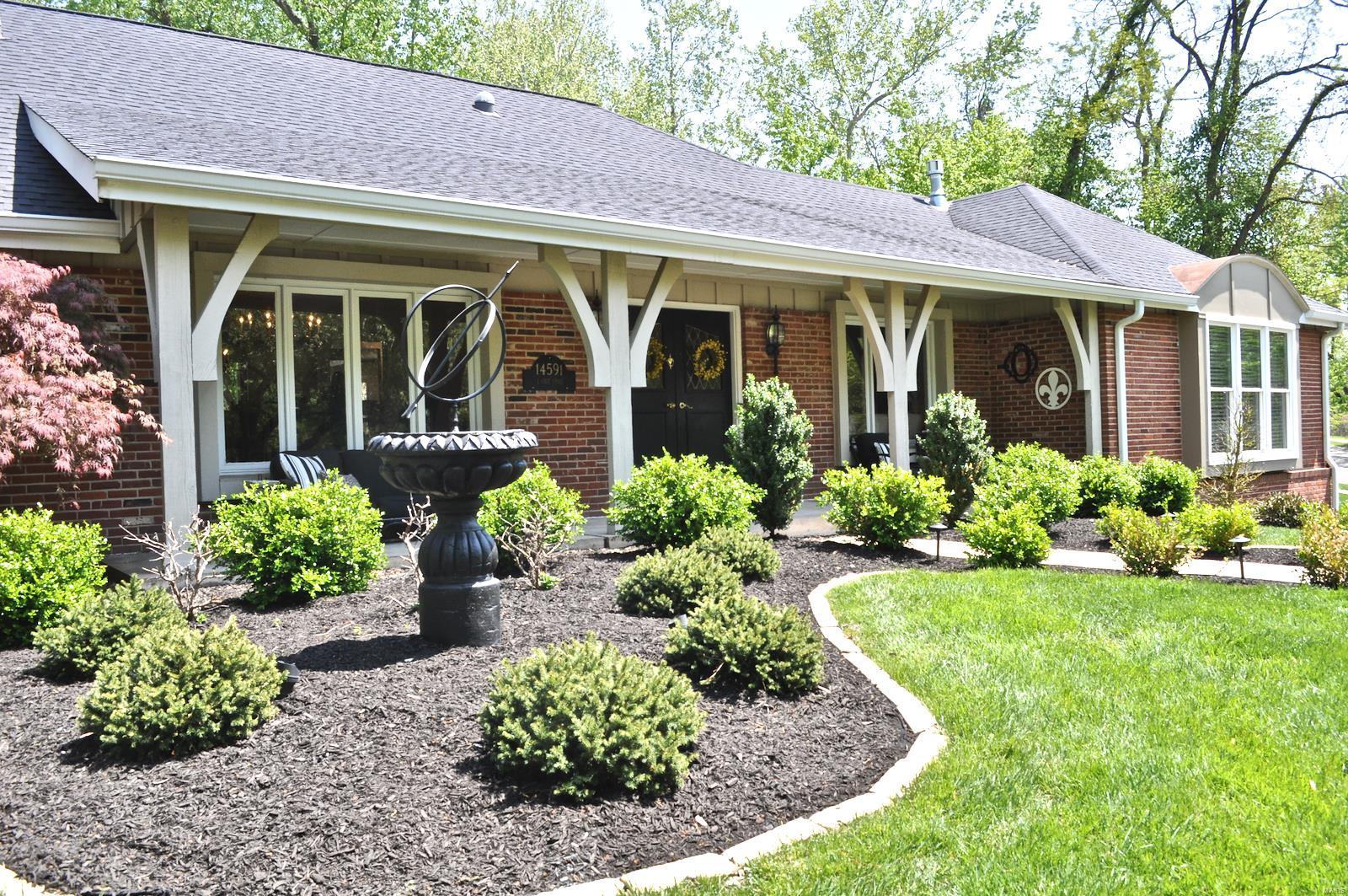 14591 Ladue Road Chesterfield, MO 63017 - Photo 2 of 44