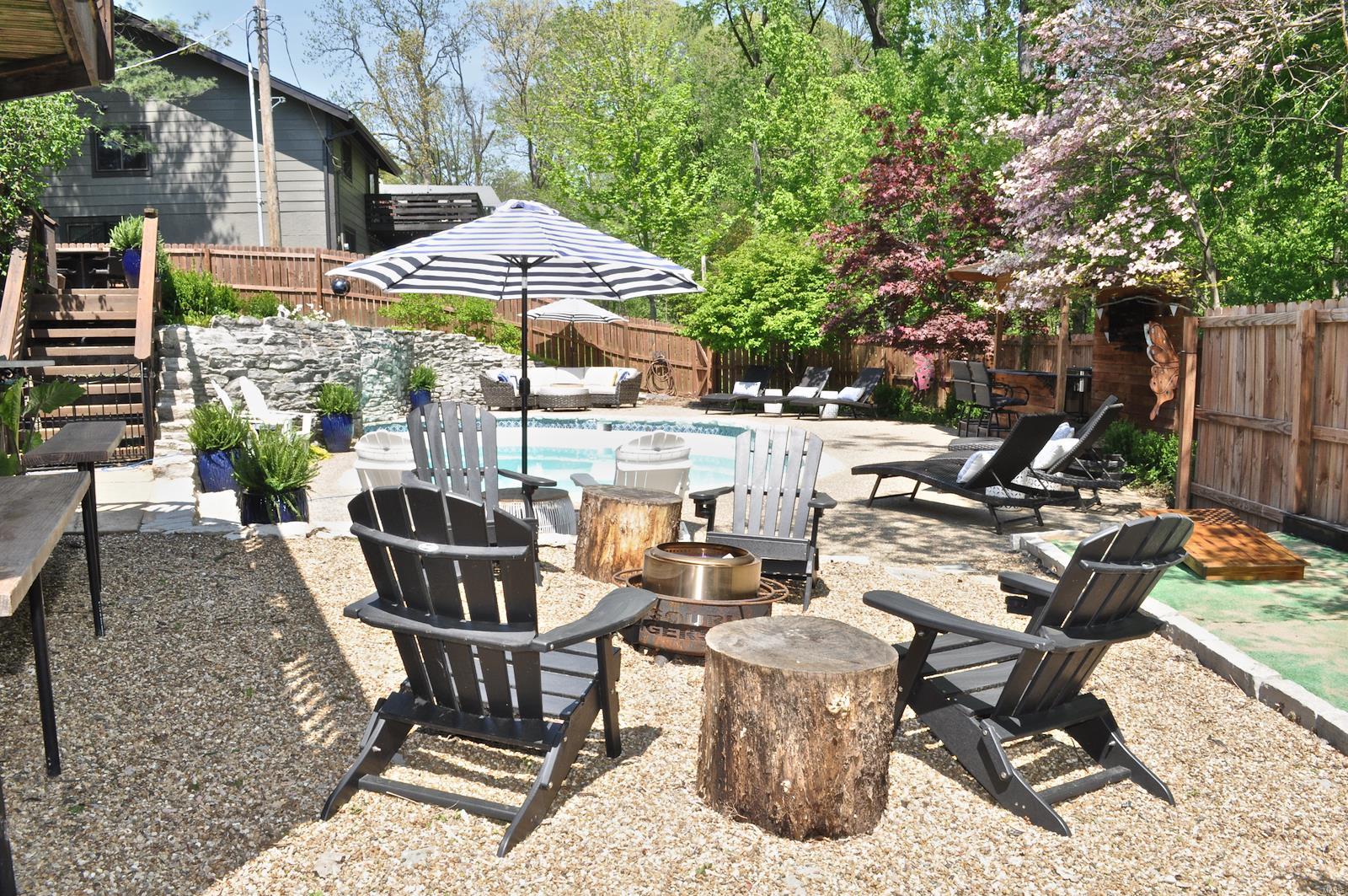 14591 Ladue Road Chesterfield, MO 63017 - Photo 36 of 44