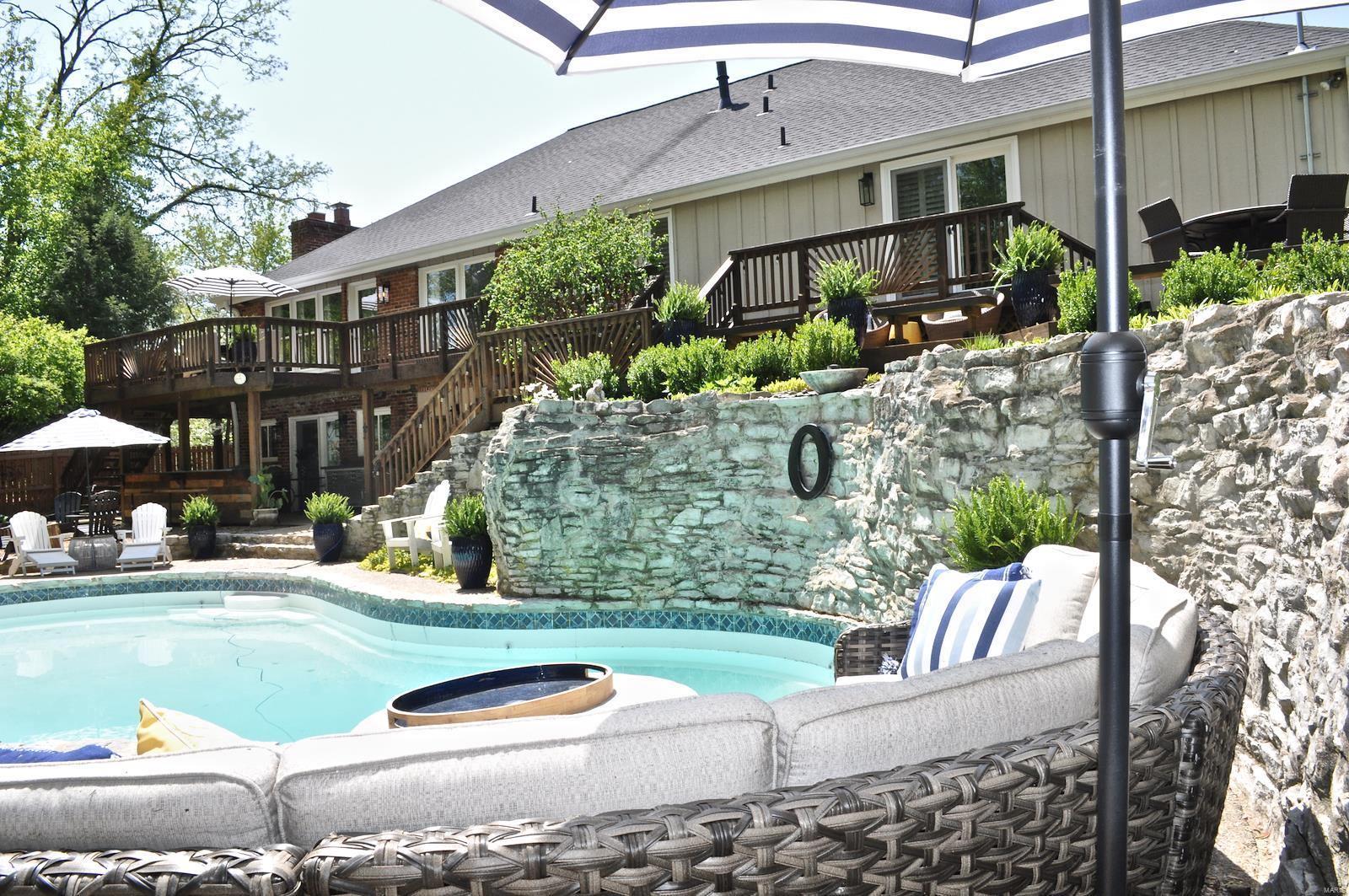 14591 Ladue Road Chesterfield, MO 63017 - Photo 41 of 44