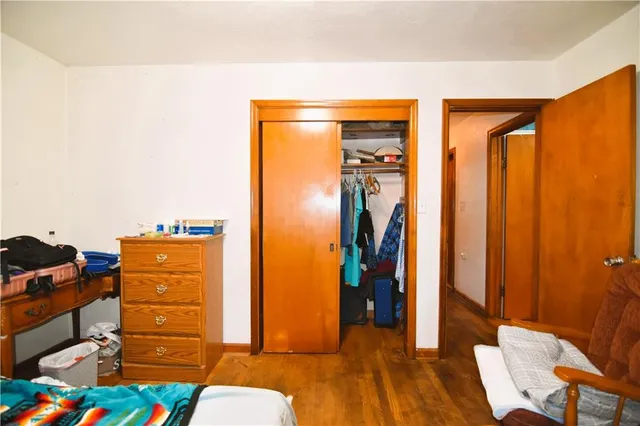 $383,000 | 7200 East 102nd Street, Kansas City, MO 64134