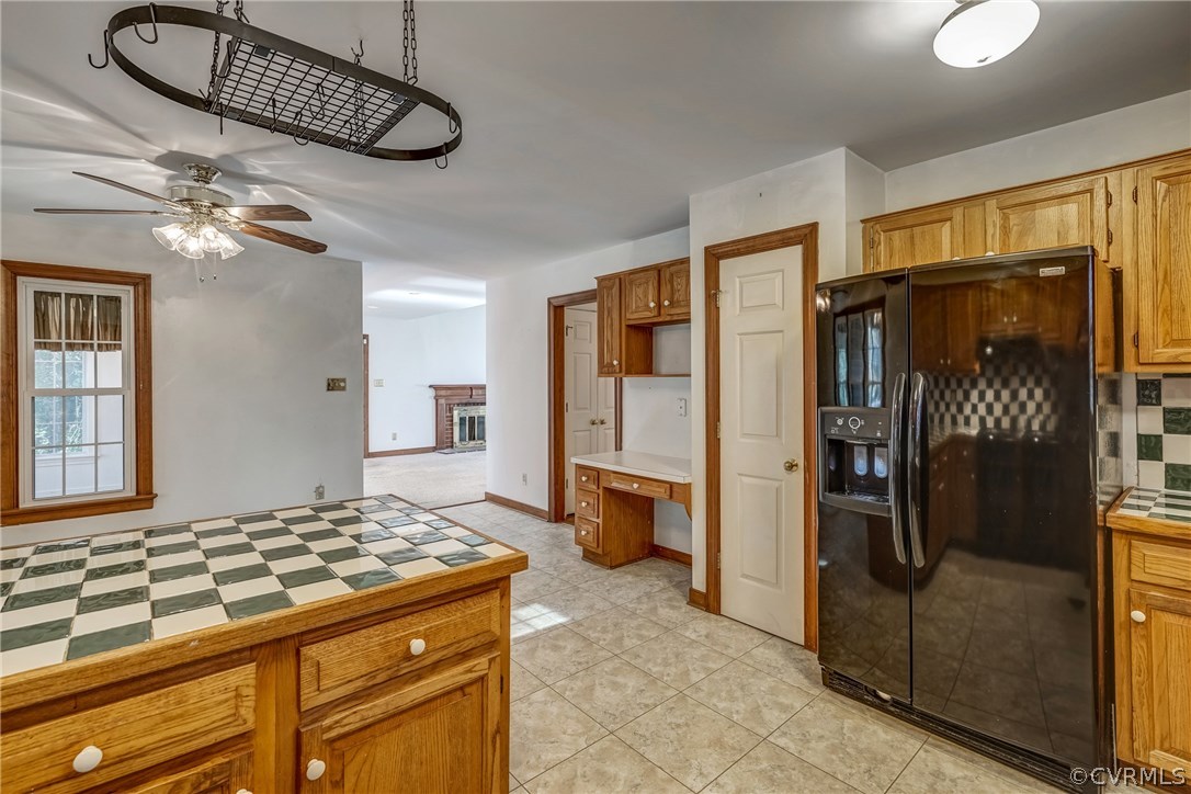 6205 Lansgate Road Midlothian, VA 23112 - Photo 28 of 50 a kitchen with a refrigerator and a stove