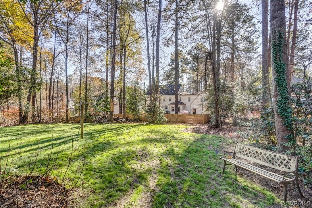 6205 Lansgate Road Midlothian, VA 23112 - Photo 50 of 50 a view of a yard with large trees