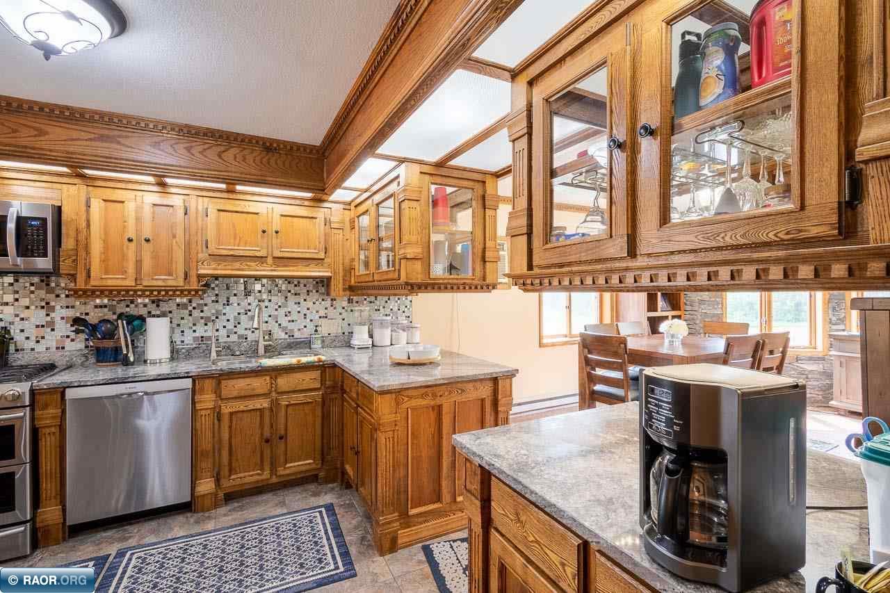 7040 Ceder Road Virginia, MN 55792 - Photo 4 of 33