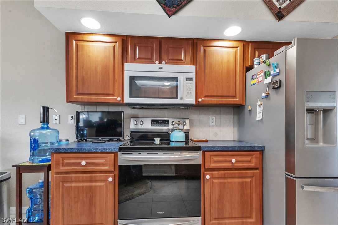 29173 Boyce Road Punta Gorda, FL 33982 - Photo 18 of 49 Gallery Image 18