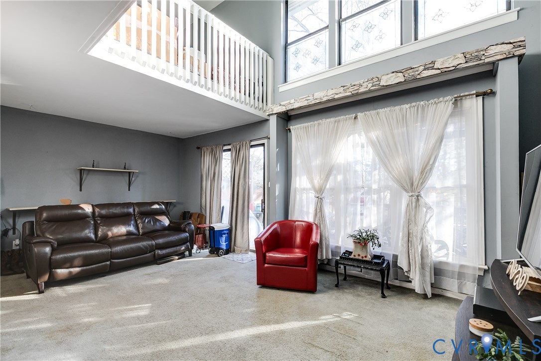 926 Marblethorpe Road North Chesterfield, VA 23236 - Photo 4 of 29 Loft overlooking living room