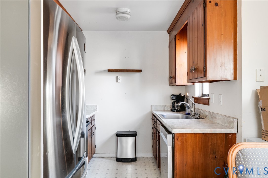 926 Marblethorpe Road North Chesterfield, VA 23236 - Photo 6 of 29