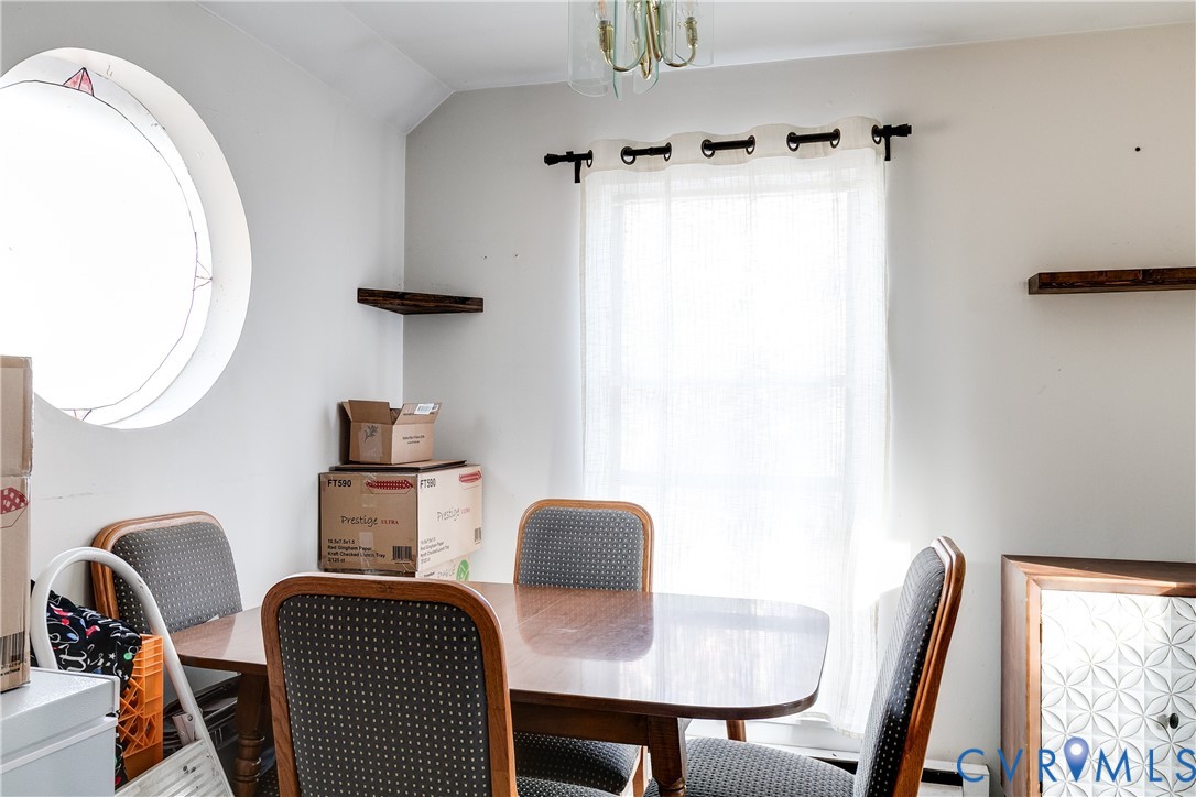 926 Marblethorpe Road North Chesterfield, VA 23236 - Photo 10 of 29