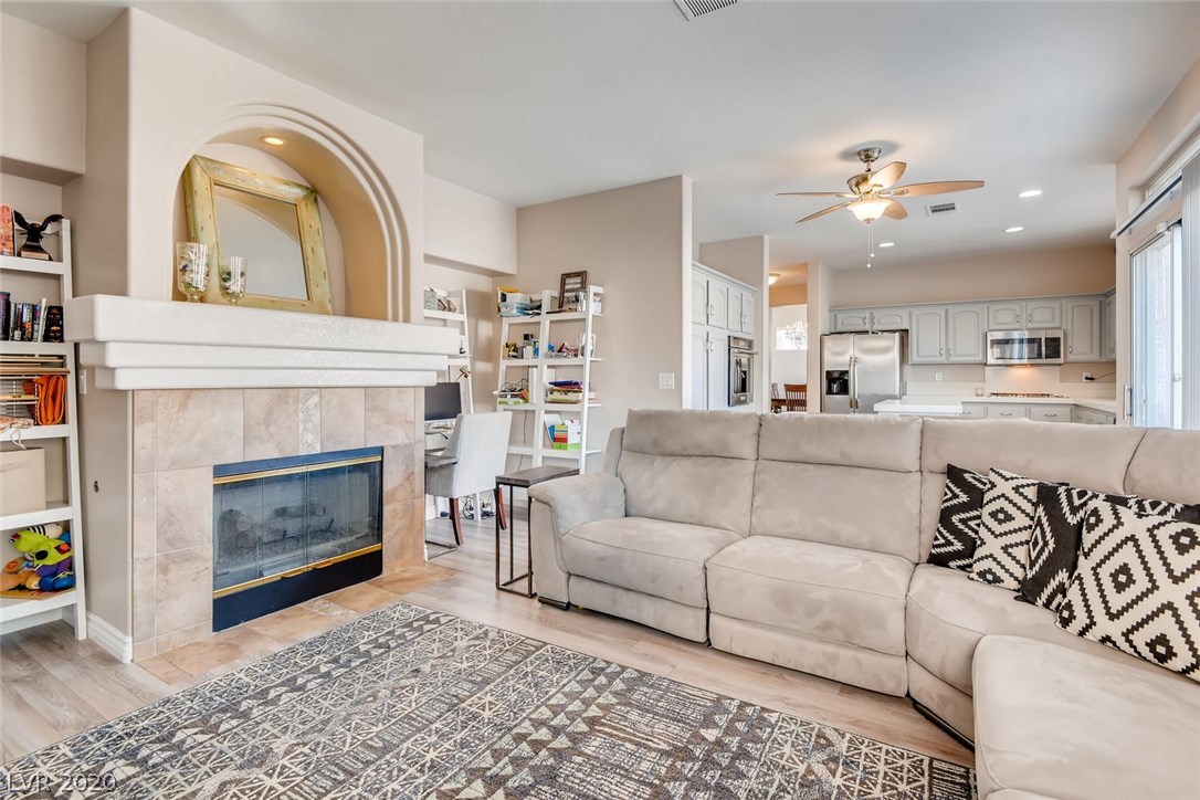 8028 Sky Ridge Road Las Vegas, NV 89128 - Photo 14 of 28