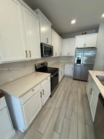 $3,000 | Hickory Hut, Winter Garden, FL 34787