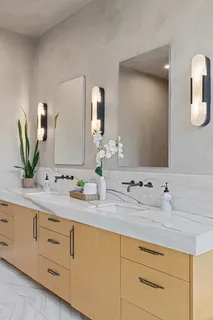 $3,499,000 | 910 West Johanna Street, Austin, TX 78704