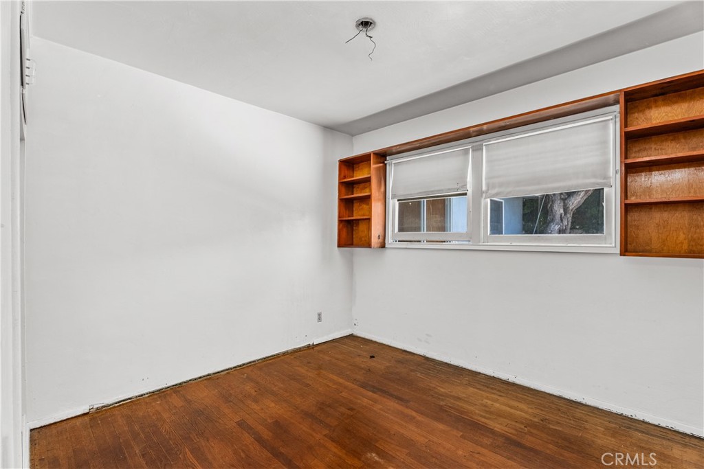 1920 Faust Avenue Long Beach, CA 90815 - Photo 19 of 36