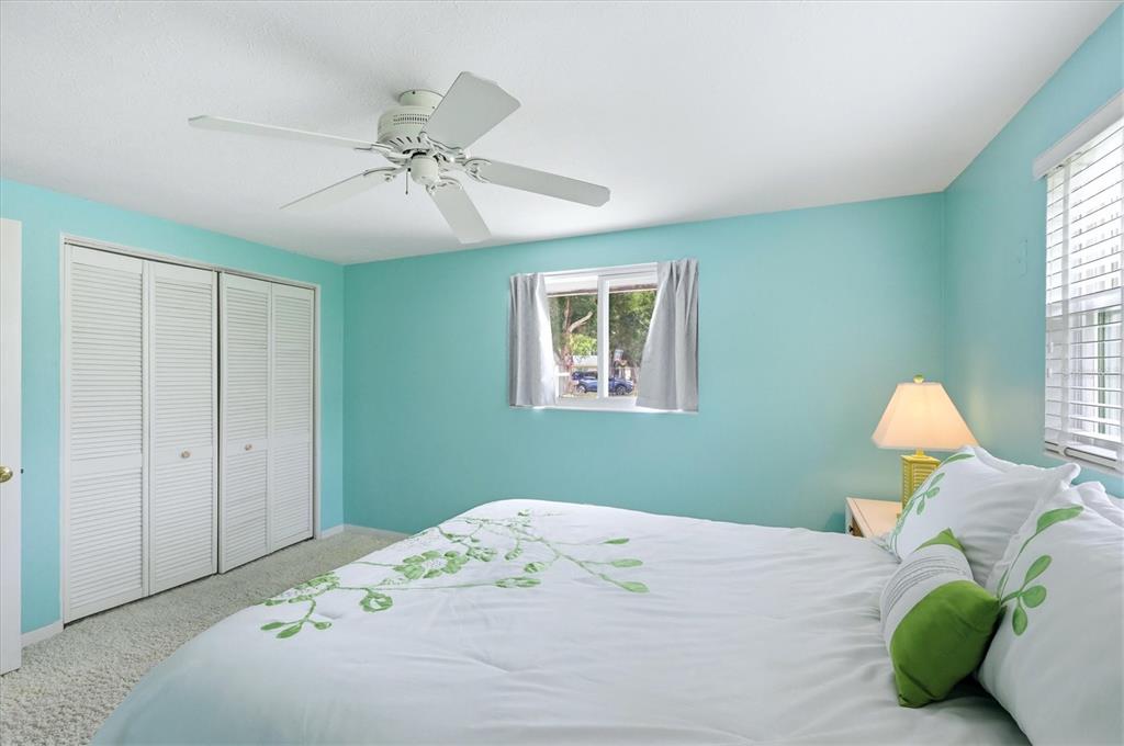 2233 Alice Road Sarasota, FL 34231 - Photo 18 of 44 Gallery Image 18