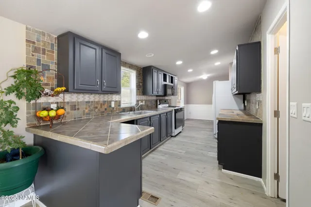 $539,900 | 2449 Adirondack Avenue, Flagstaff, AZ 86001