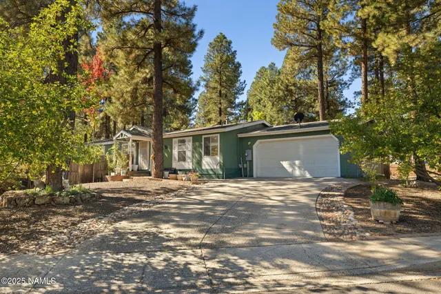 $539,900 | 2449 Adirondack Avenue, Flagstaff, AZ 86001