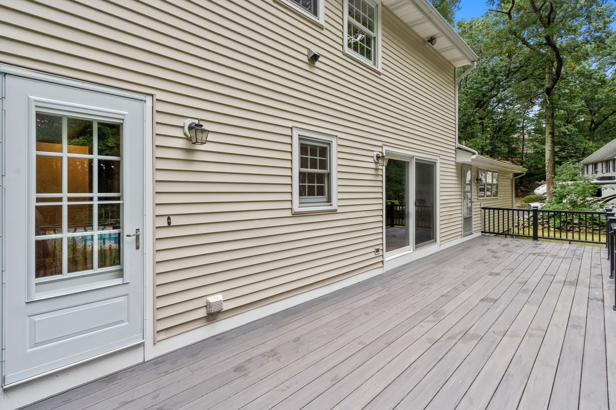 11 Summit Road Southborough, MA 01772 - Photo 34 of 41 Gallery Image 34