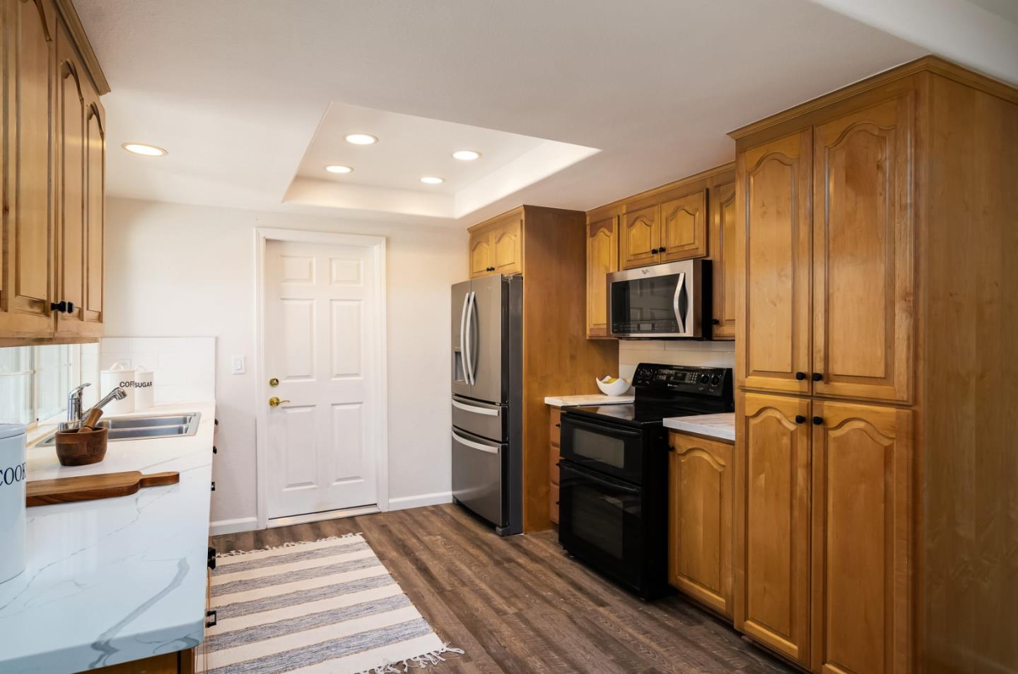658 Abrigo Court San Ramon, CA 94583 - Photo 9 of 24 Gallery Image 9