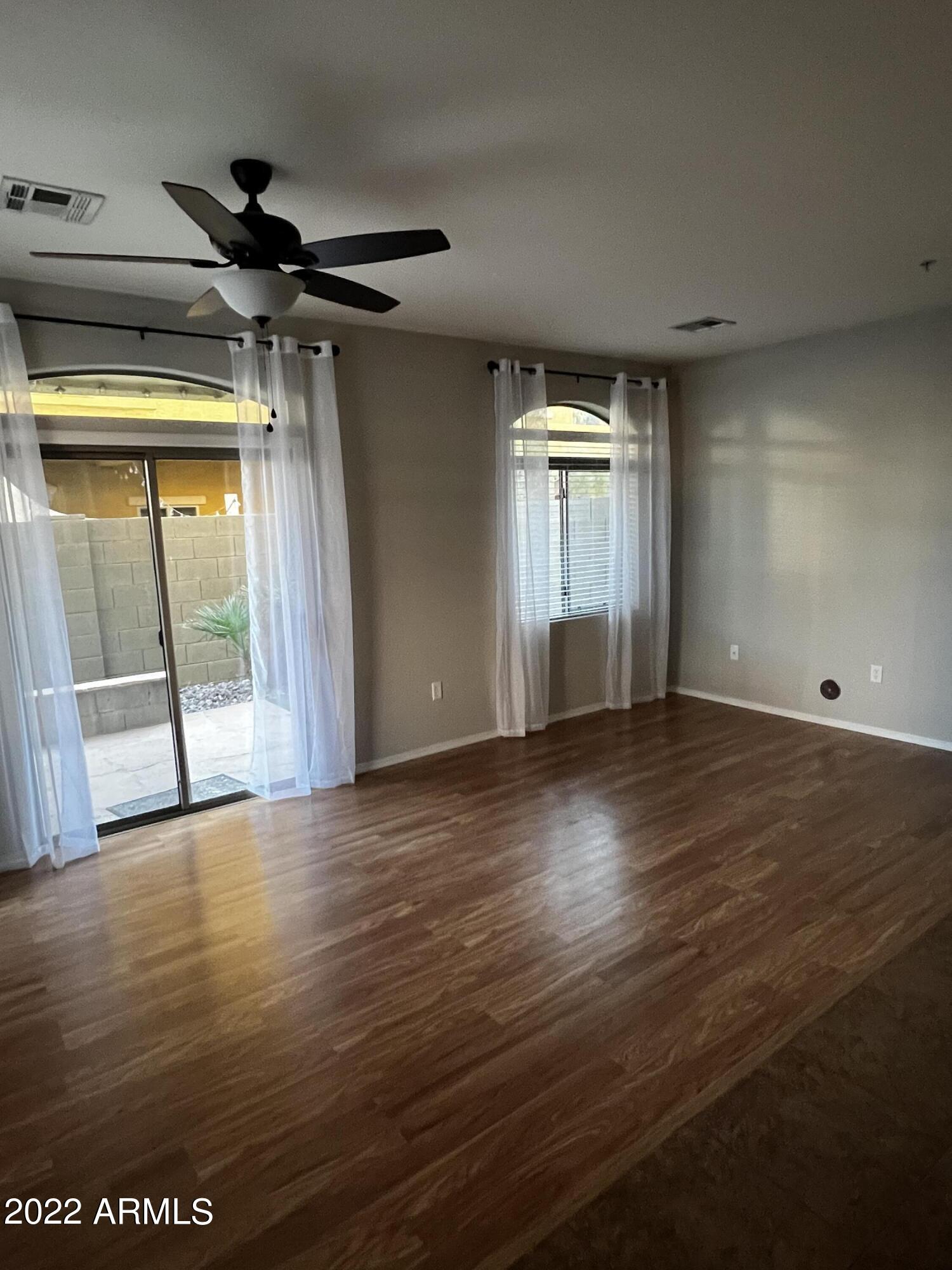 2150 West Alameda Road, Unit 1068 Phoenix, AZ 85085 - Photo 5 of 30 Living Room 2