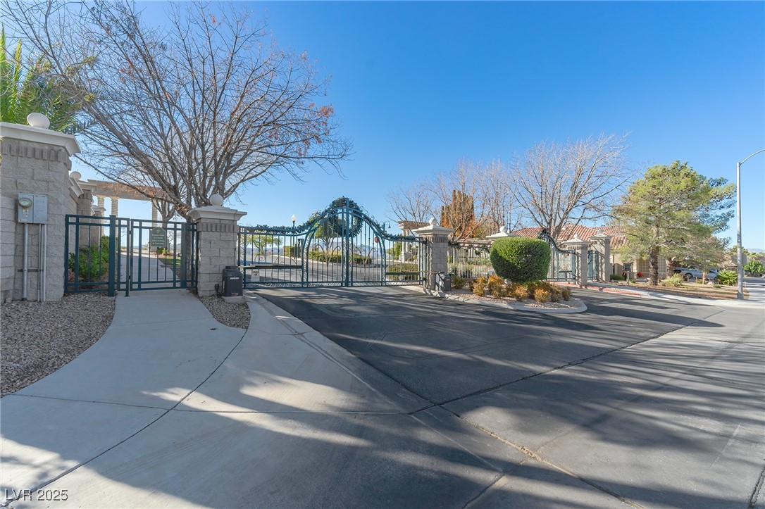 1392 Via Merano Street Henderson, NV 89052 - Photo 28 of 53