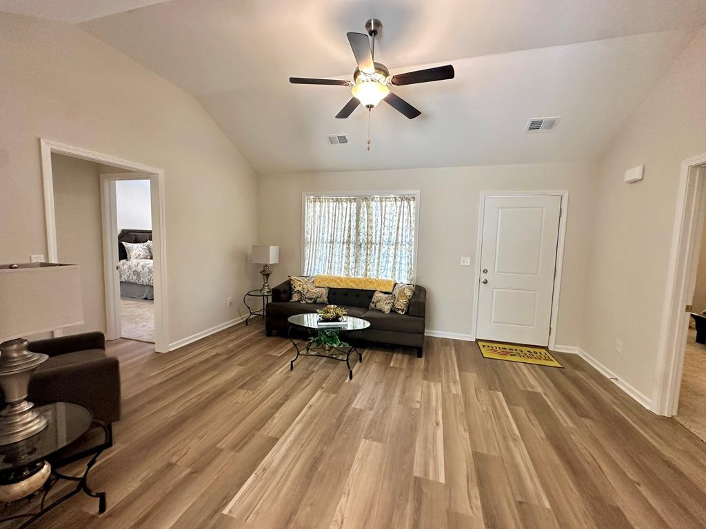 1612 Broome Street Sumter, SC 29154 - Photo 5 of 30 Gallery Image 5