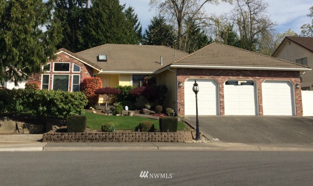 19002 104th Place Southeast Renton, WA 98055 - Photo 1 of 23